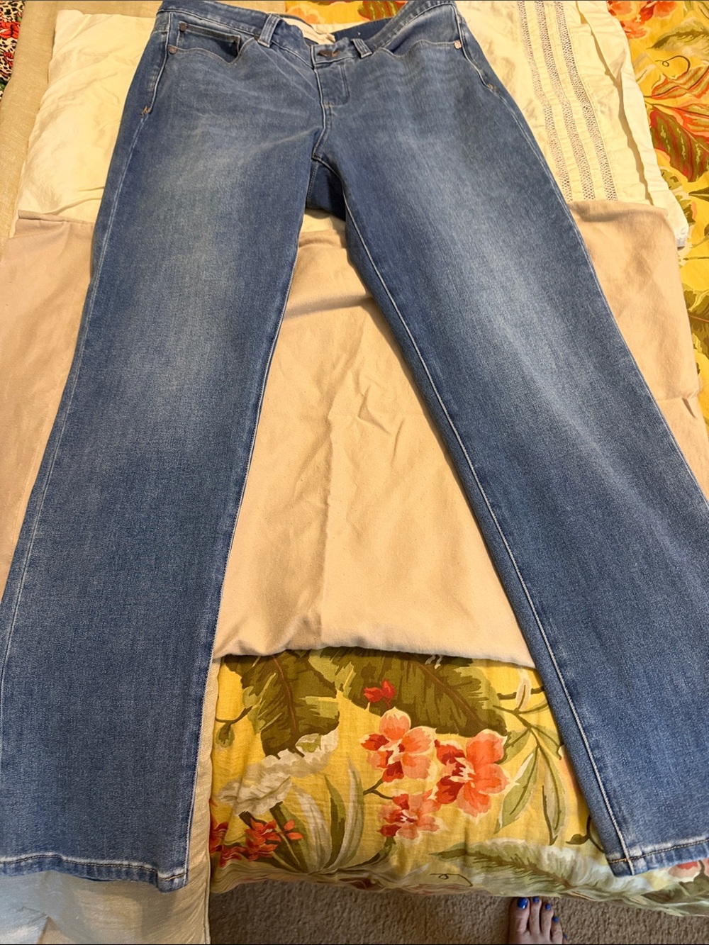 Soft Surroundings Blue Flare Jeans size m